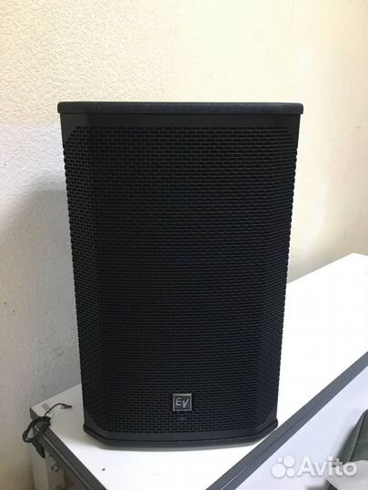 Electro-voice EKX-12P-EU акустическая система
