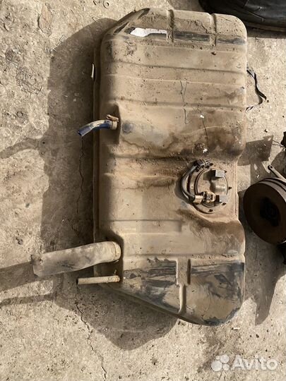 Бензобак на Ваз 2110-2112