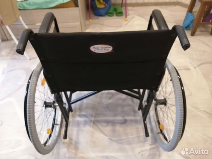 Инвалидная коляска новая