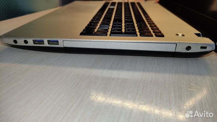 Ноутбук Asus N56VB