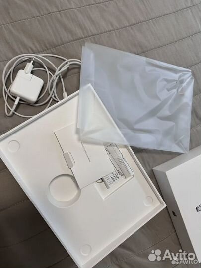 Apple MacBook Air M1