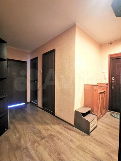 2-к. квартира, 57,1 м², 9/16 эт.
