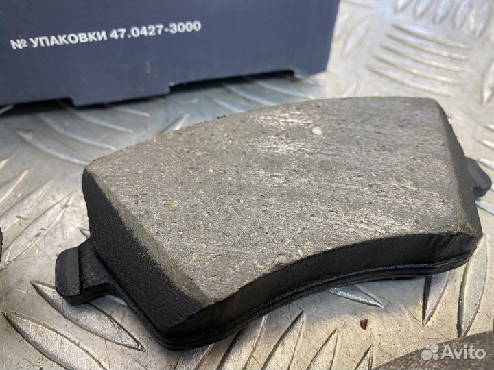 Колодки тормозные передние Веста Ларгус