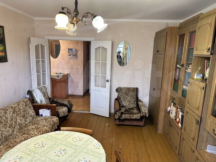 2-к. квартира, 53 м², 1/2 эт.