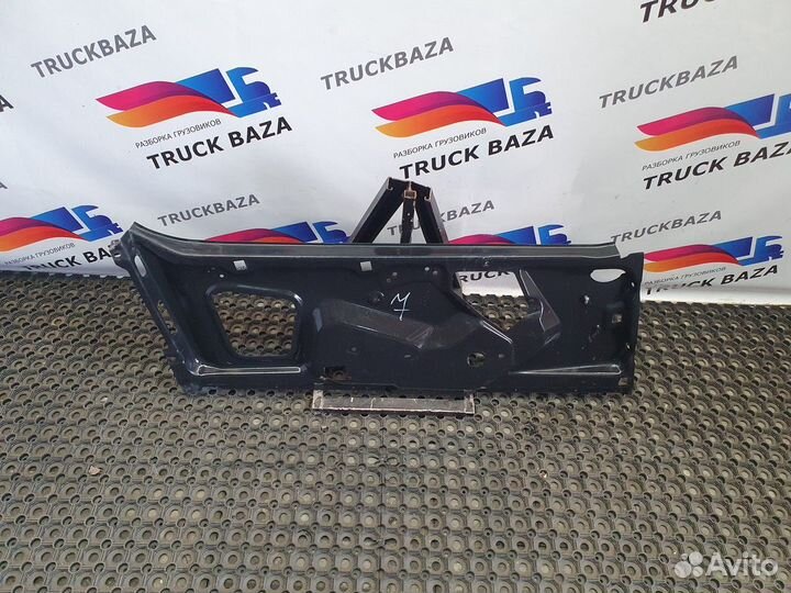 Накладка двери левая