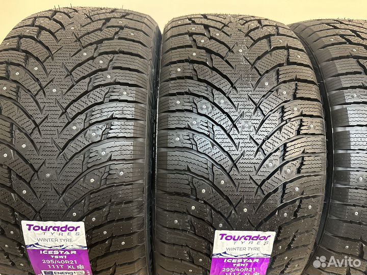 Tourador Ice Star TSW1 295/40 R21 113V