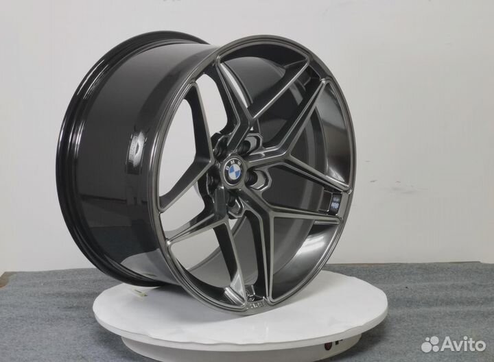 Кованые диски R22