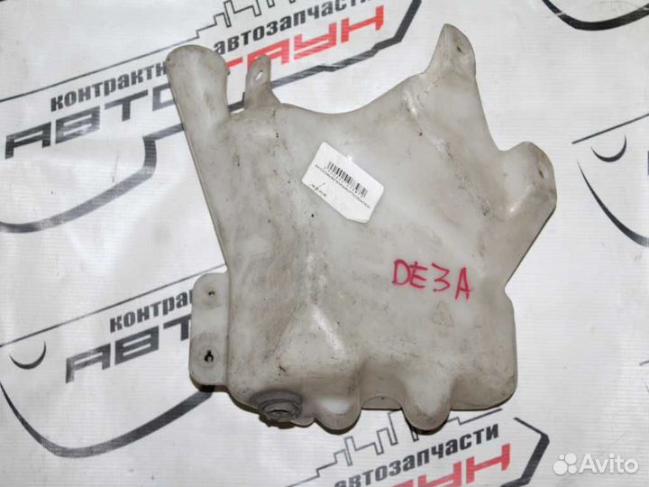 Бачок омывателя mitsubishi FTO DE2A DE3A