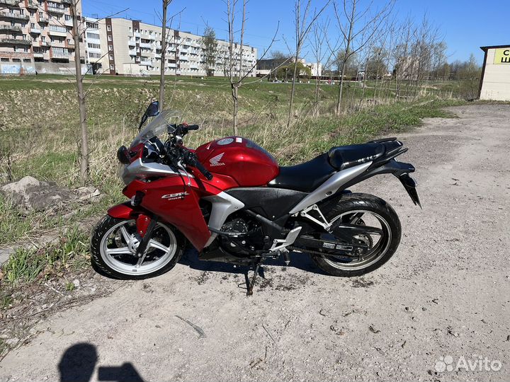 Honda cbr250r
