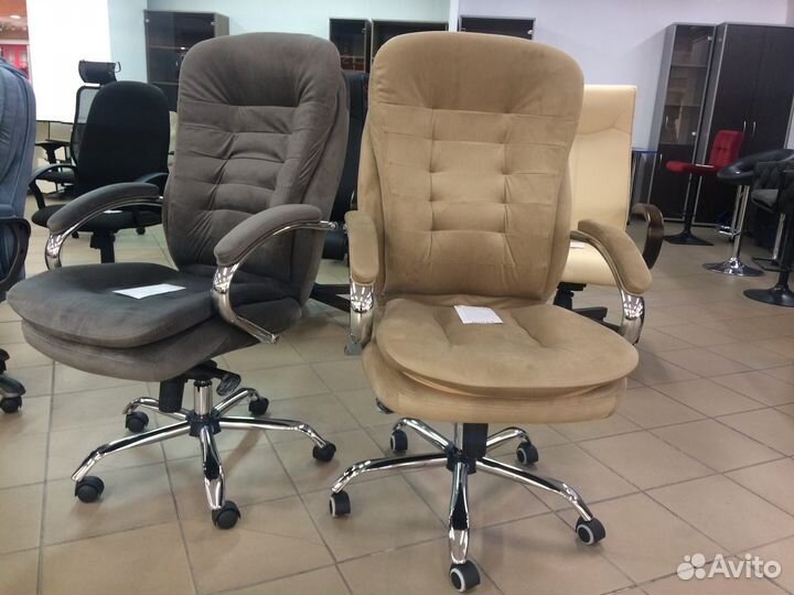 Тканевое кресло