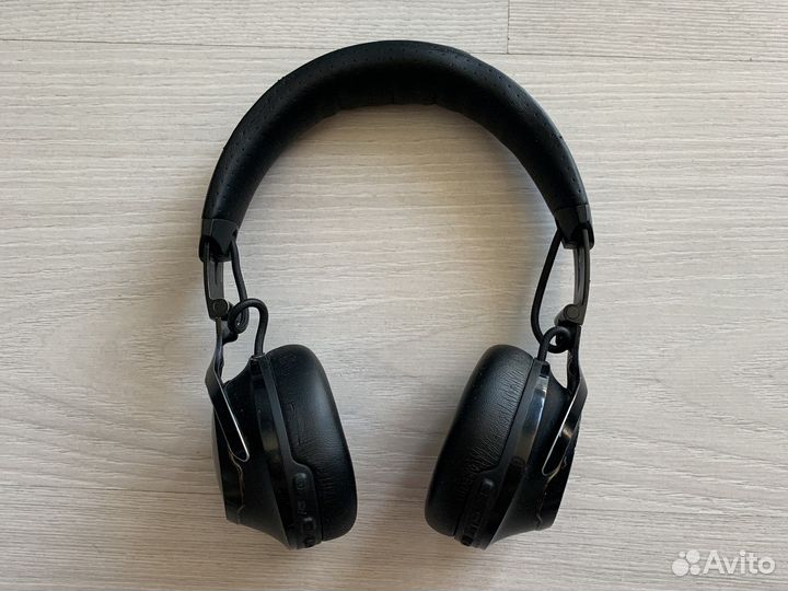 Беспроводные наушники jbl club 700bt