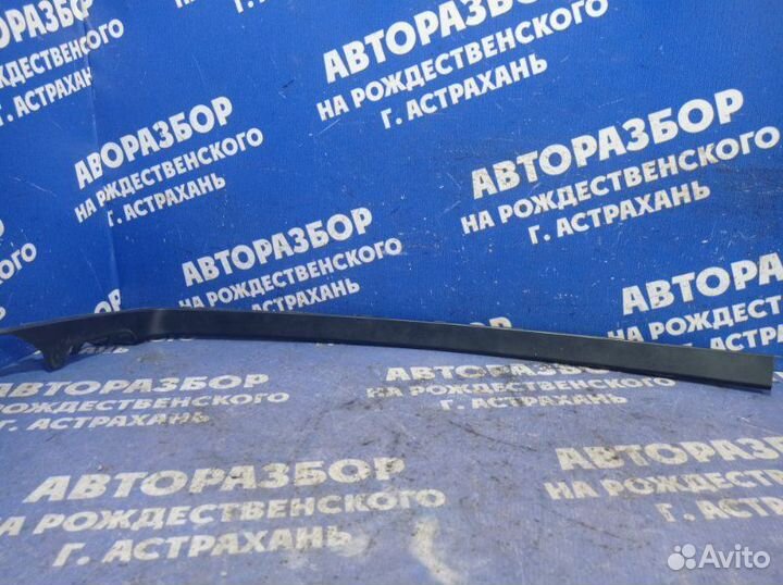 Накладка рамки двери Ford Focus 3 седан iqdb 2012