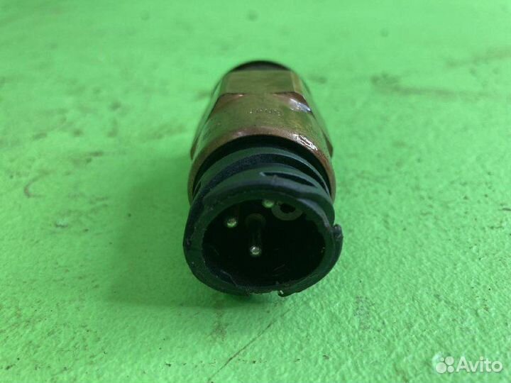 Датчик давления масла MAN TGX