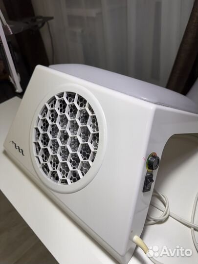 Вытяжка для маникюра max