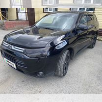 Mitsubishi Outlander 2.0 CVT, 2012, 252 000 км, с пробегом, цена 1 580 000 руб.