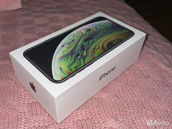 Коробка от iPhone xs