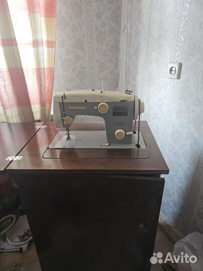 Швейная машина Veritas