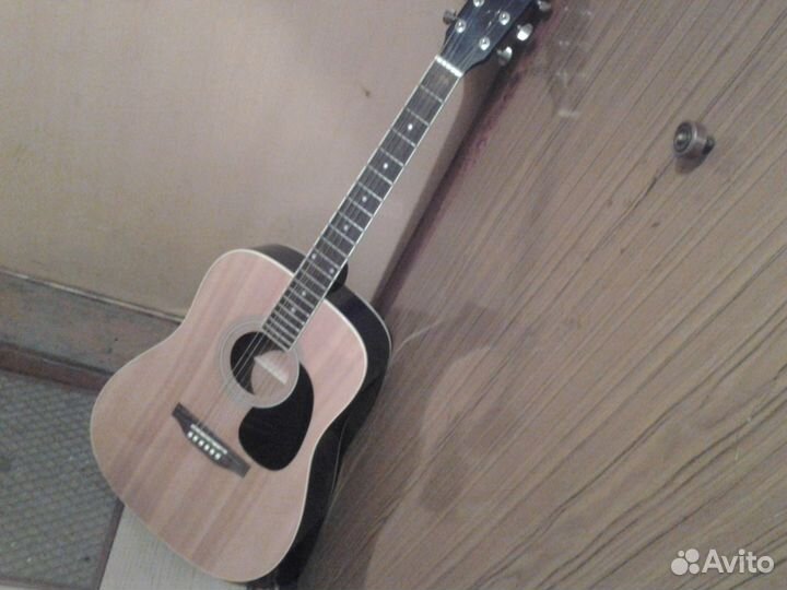 Гитара любительская
