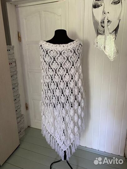 Шаль ручной работы Снежная Королева