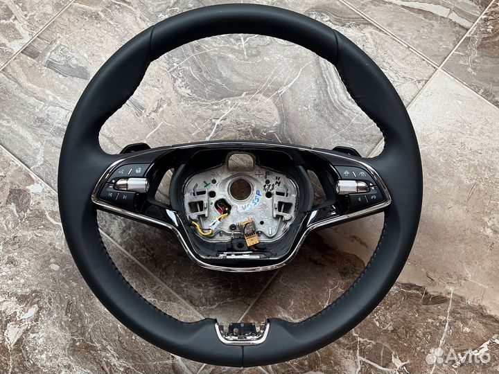 Мульти руль skoda NEW 2021 лепестки подогрев