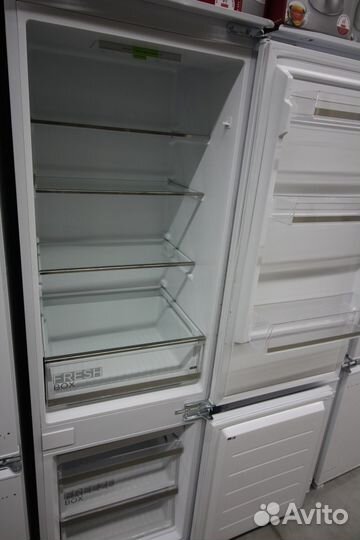 Холодильник встраиваемый Midea