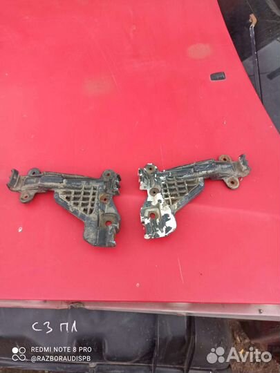 Кронштейн заднего бампера Audi 100c4 4A0807483A