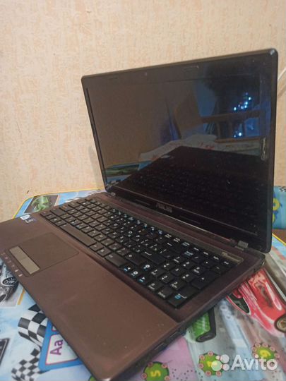 Ноутбук asus k53e