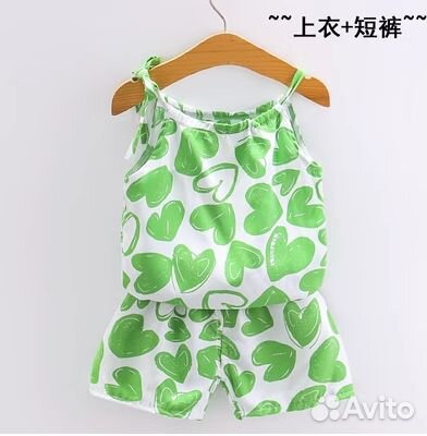 Костюм для девочки с шортиками