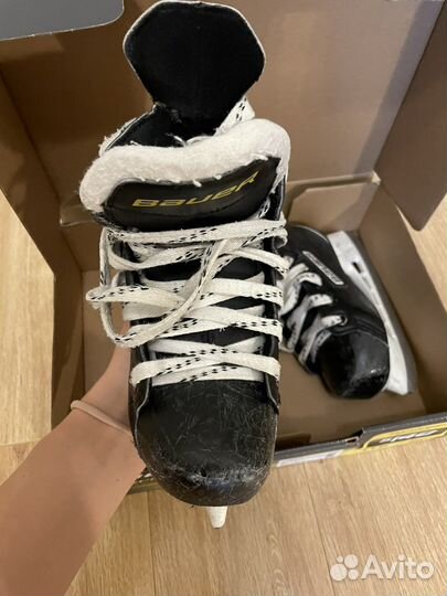 Коньки хоккейные детские