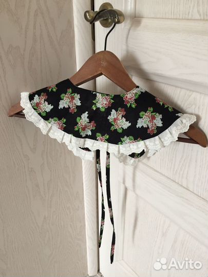 Воротник на завязках в цветочек