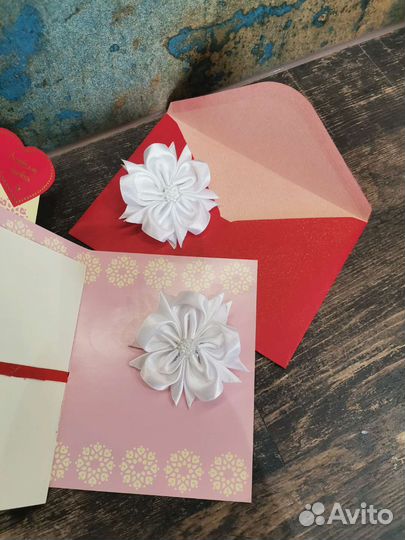 Цветочки из атласной ленты