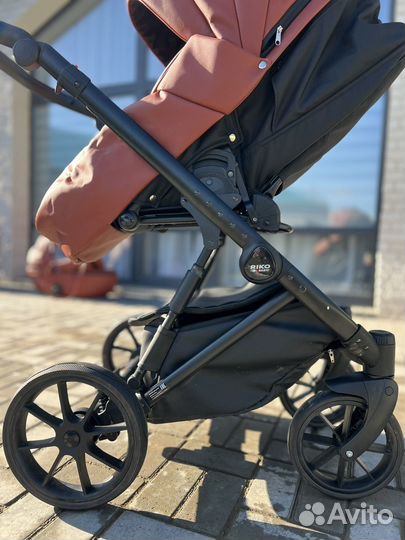 Коляска riko basic montana 2 в 1