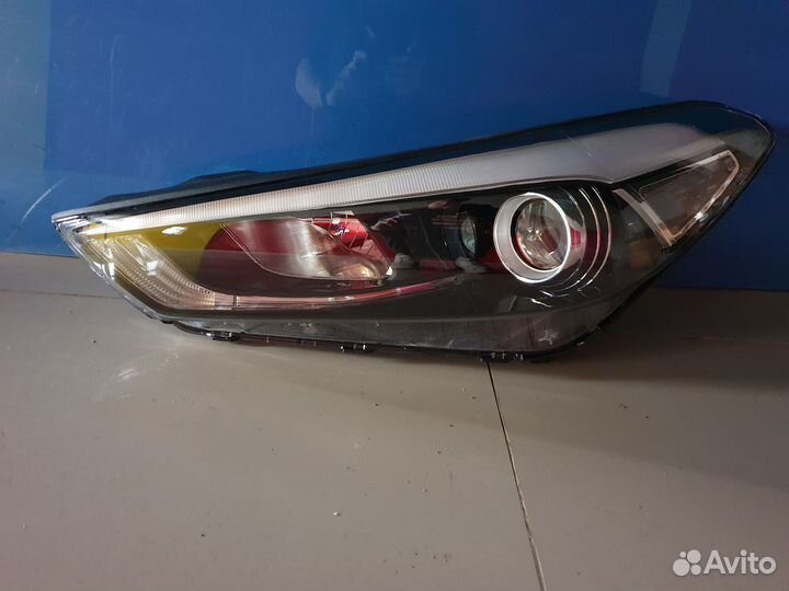 Фара левая на Hyundai Tucson 3 15-18 года