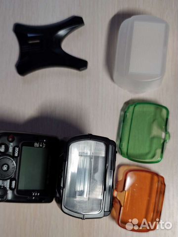 Вспышка Nikon speedlight SB-700