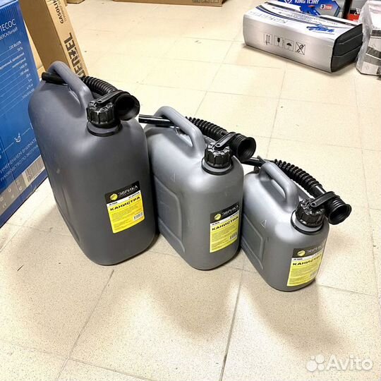 Канистра пластиковая