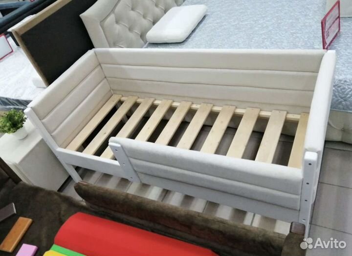 Детская кровать новая