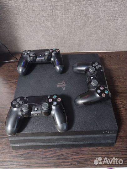 Sony PS4 pro 1tb