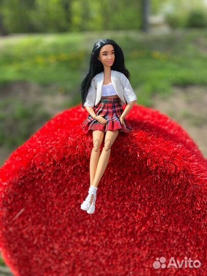 Кукла Barbie (Барби )гибрид Fashionistas 199