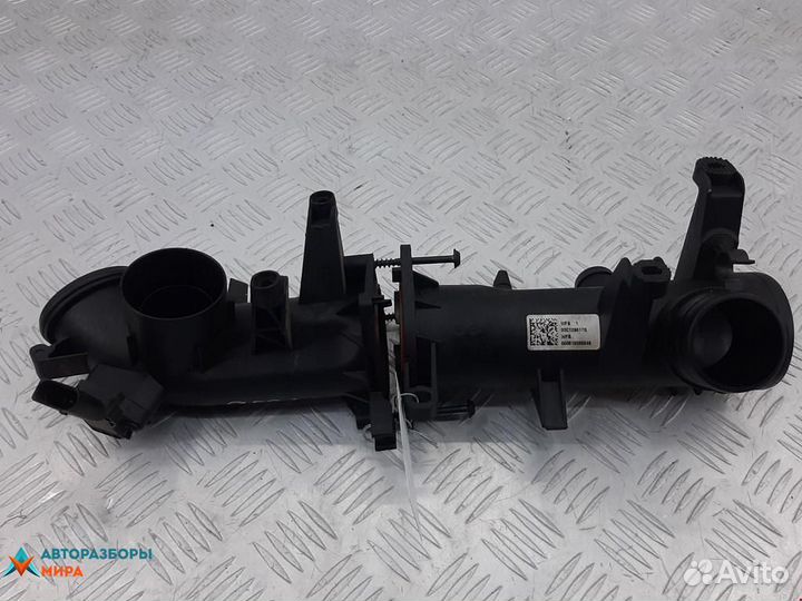 Воздуховод Volkswagen Jetta 6 2015 03C129617H