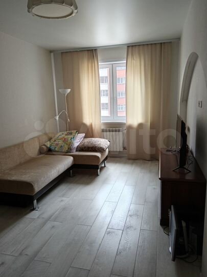 2-к. квартира, 62 м², 3/17 эт.