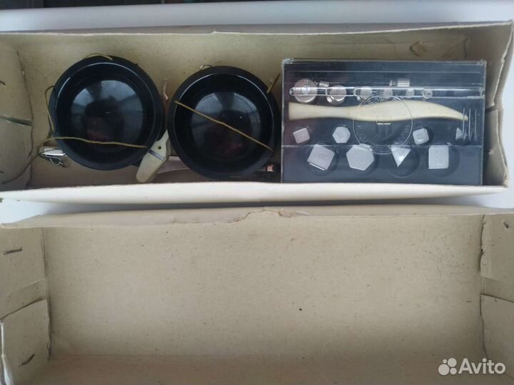 Весы лабораторные