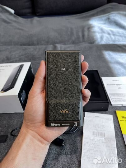 Плеер Sony Walkman NW-ZX2