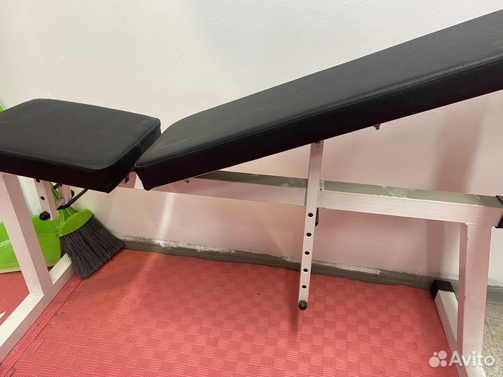 Стойка для штанги и скамья