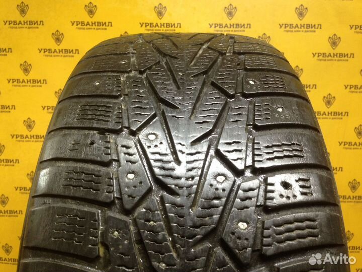 Nokian Tyres Hakkapeliitta 7 215/50 R17 95T
