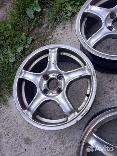 Комплект литья R15 4x100