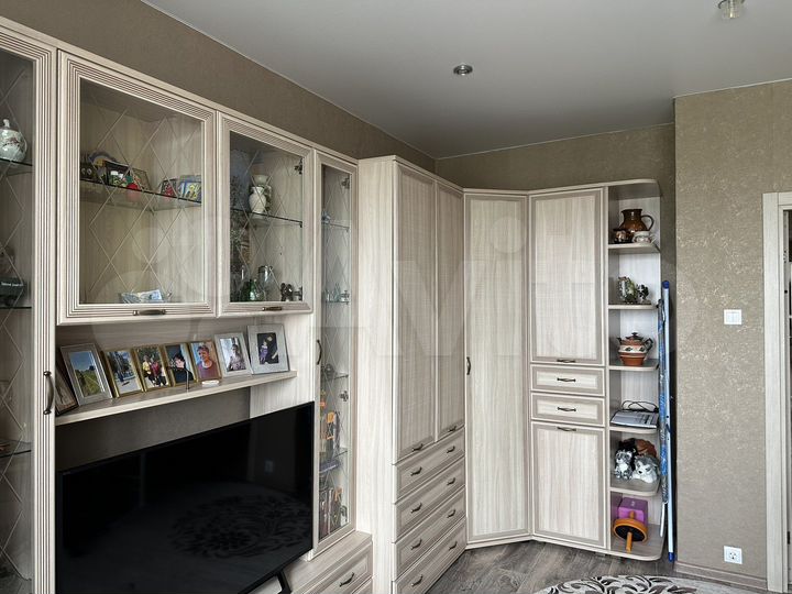 2-к. квартира, 60,5 м², 13/17 эт.