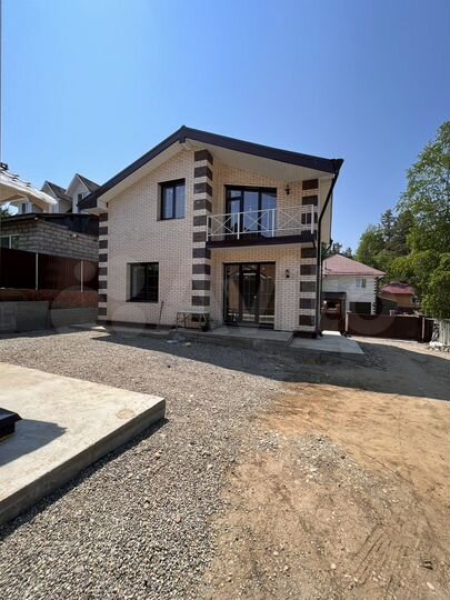 Дом 130 м² на участке 6 сот.