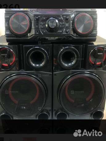 Xboom LG CM8360