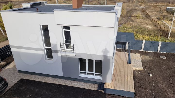 Дом 147 м² на участке 5 сот.