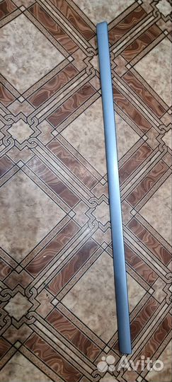 Молдинг передней левой двери форд фокус 2